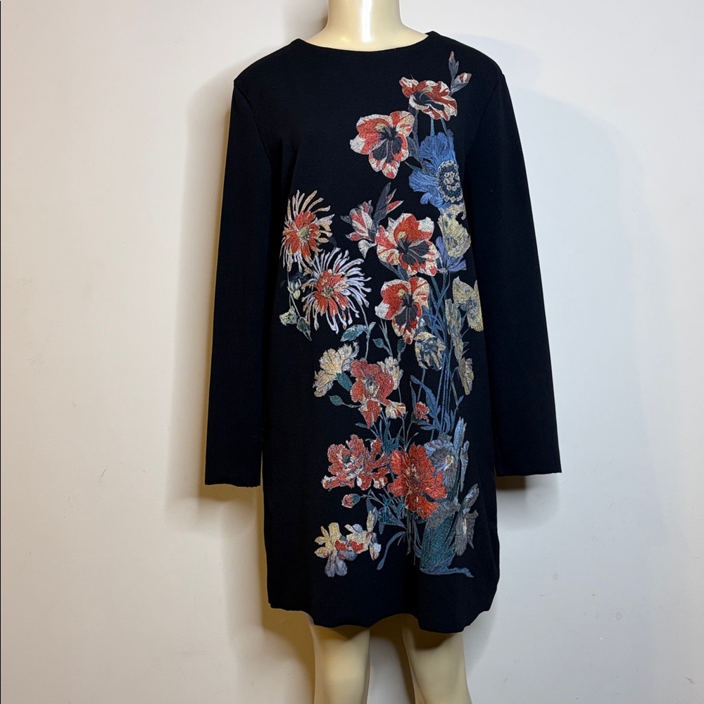 Zara Floral Print Black Dress Size M